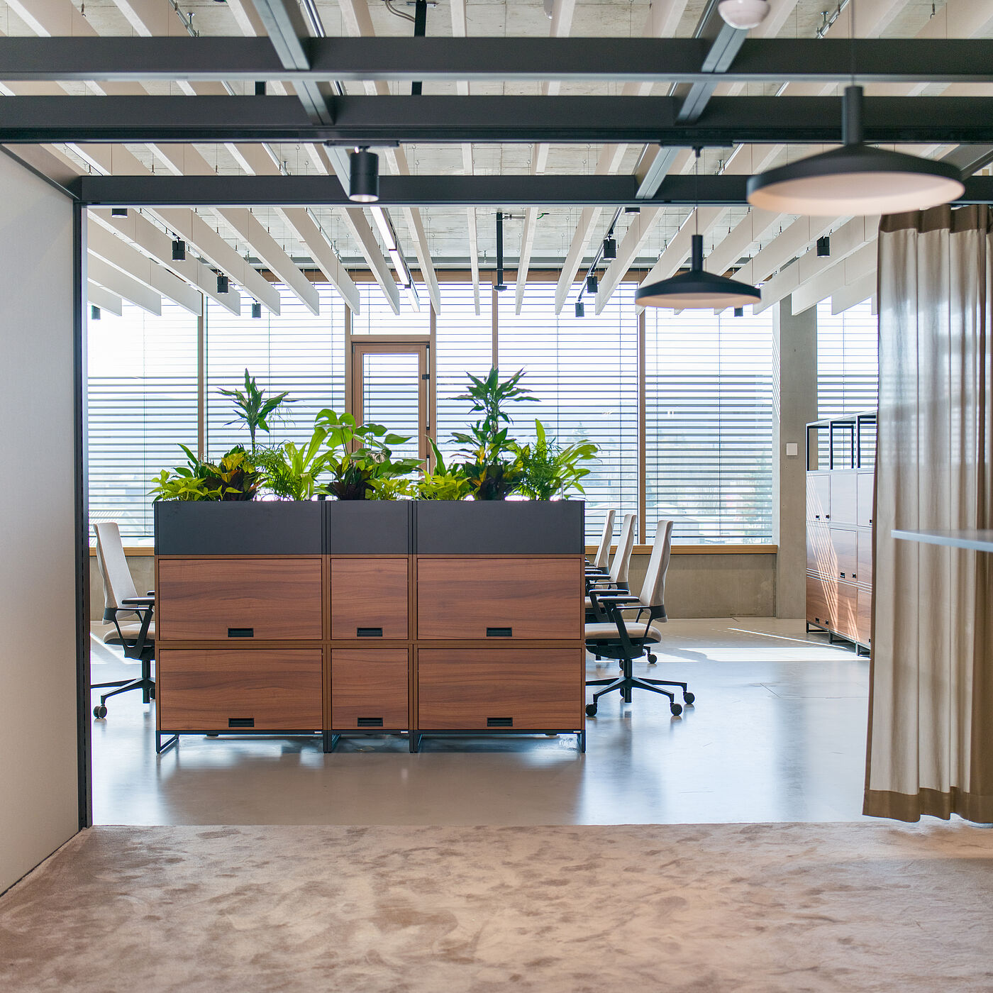 Referenz Hugo Boss, Metzingen, Connex